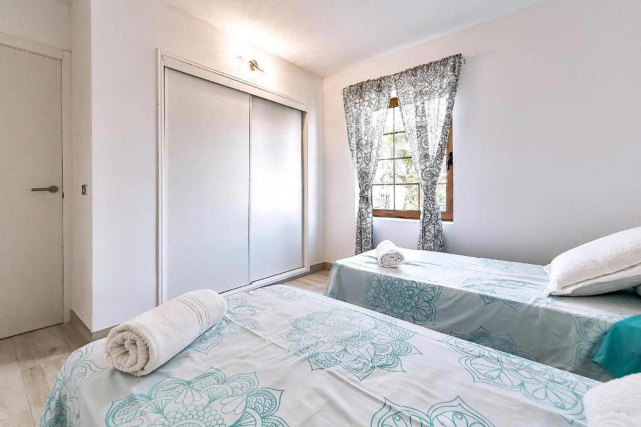 Apartamento De 2 Dormitorios Con Wifi, Cerca De Playa, En Playa De Las Americas Zewnętrze zdjęcie